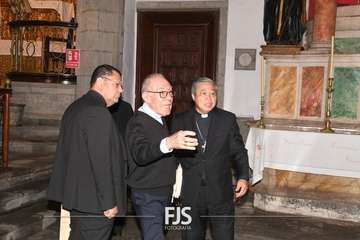 Visita del nuncio del Papa a la Basílica de Telde/Francisco Javier Santana y Antonio Alí.